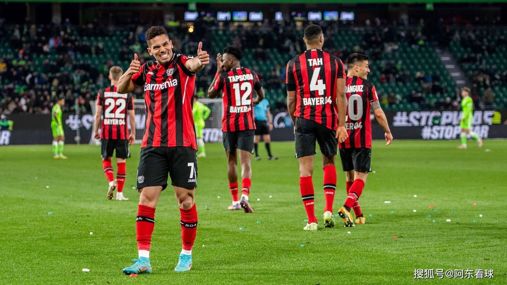 开云体育官网-沙尔克04德甲积分榜排名上升，战平美因茨后登顶第七位置的简单介绍