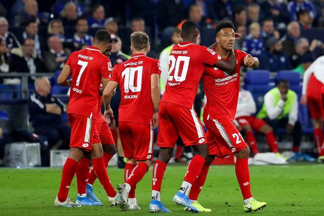 沙尔克04德甲积分榜排名上升，战平美因茨后登顶第七位置的简单介绍