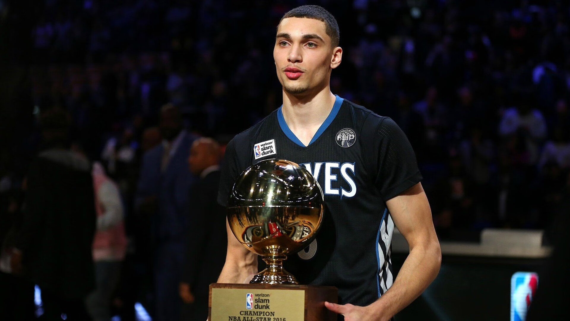 开云体育官网-魔术封锁国王，克莱在NBA季后赛接管比赛