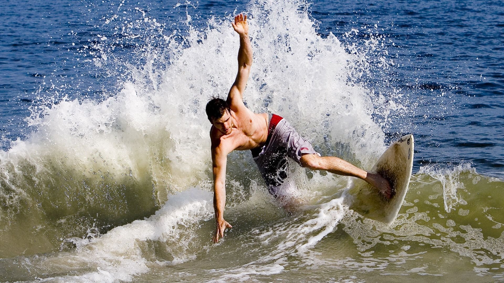 跨界竞技场，当灰熊踏平山西，范弗利特在意甲接管比赛