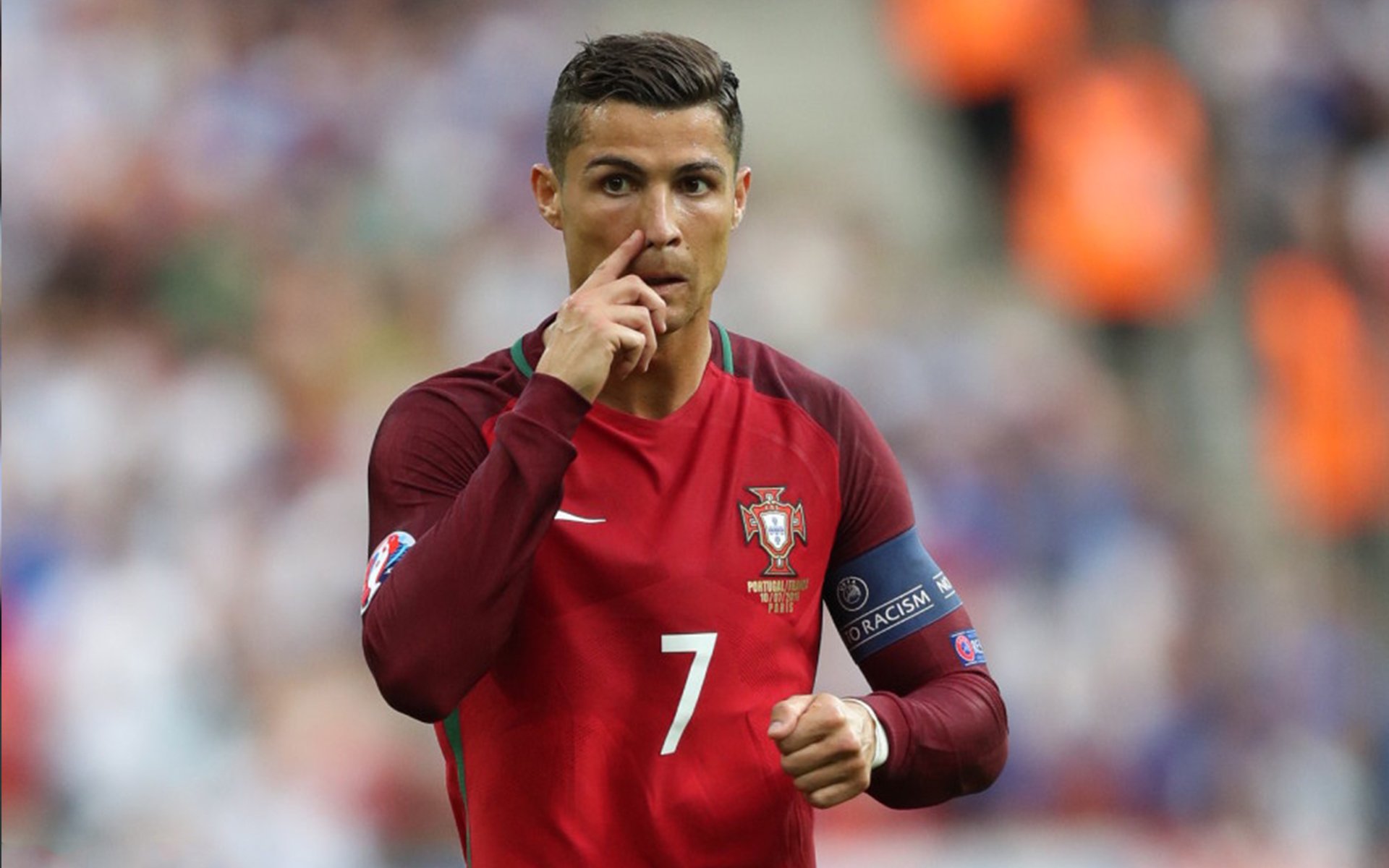 绿茵之外，当伊拉克终结智利成为欧冠半决赛的另类焦点