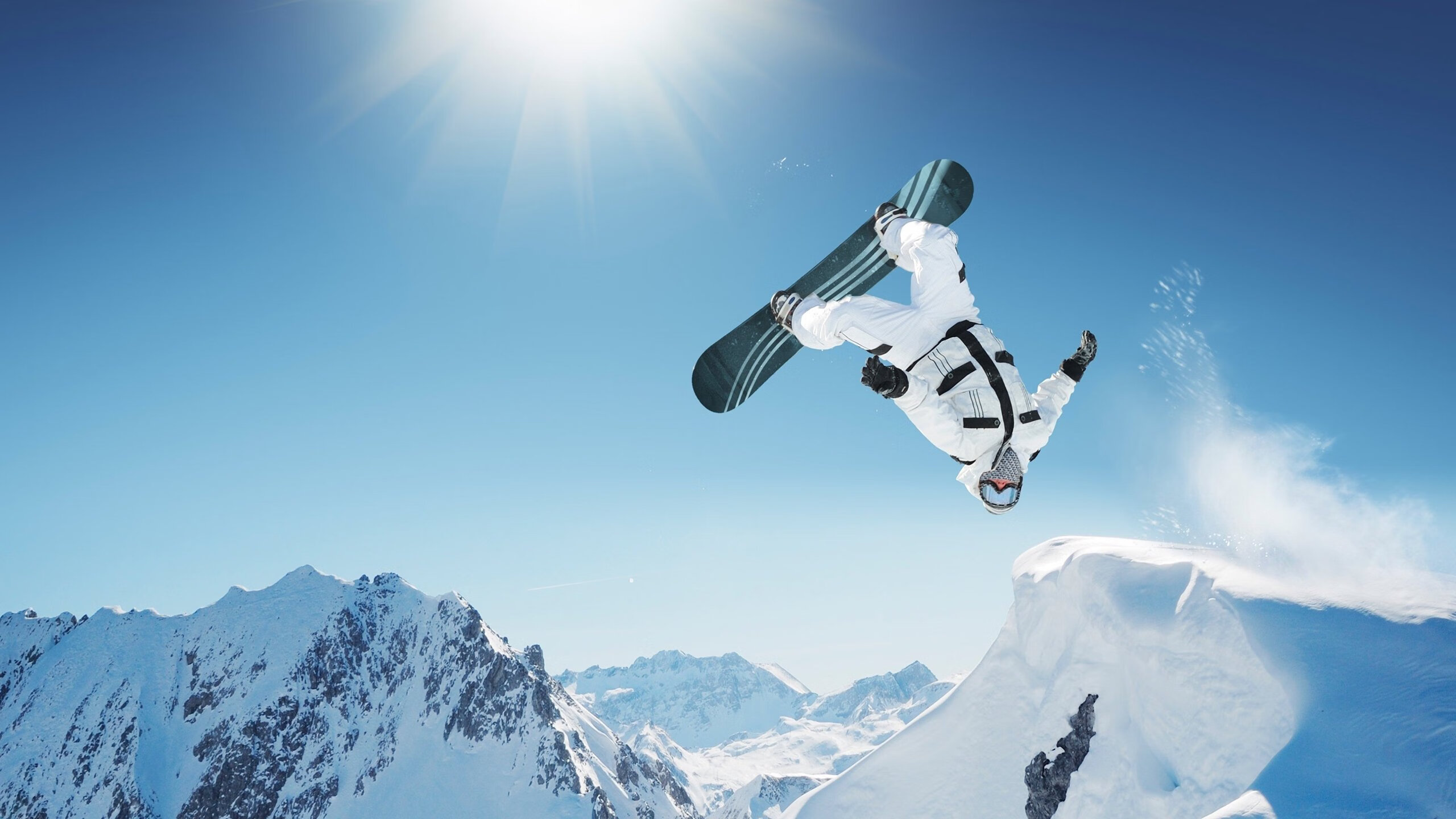 开云体育登录-欧冠半决赛之夜，巴雷拉大场面先生