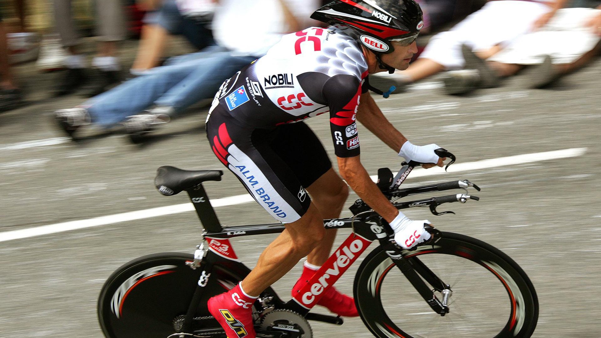 从戴维斯杯的绝地反击到澳网的王者加冕，德约科维奇的关键制胜哲学